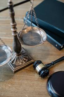 Cabinet d'avocat Luisella Ramoino -  Avocat en droit pénal avec assistance pour des délits d'usage de stupéfiants à Nice dans les Alpes-Maritimes